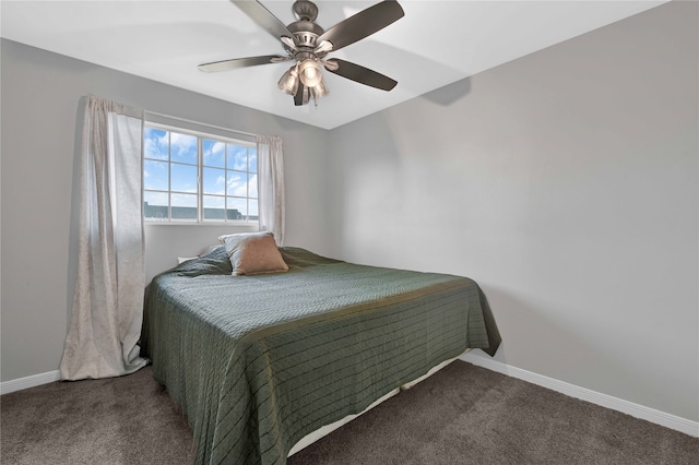 bedroom featuring carpet and ceiling fan