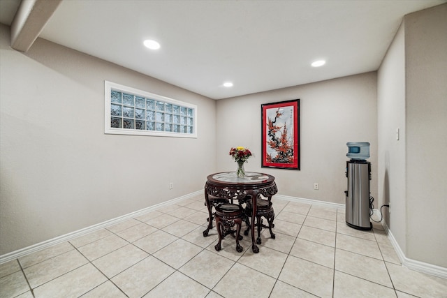 dining room with light tile patterned floors