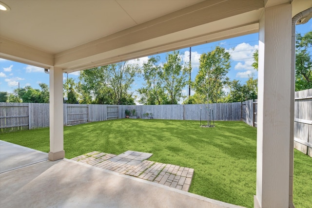 view of yard with a patio area