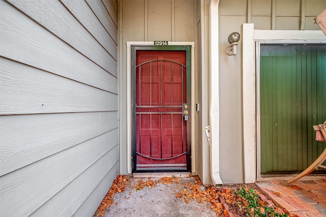 view of exterior entry