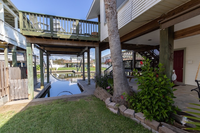 view of dock featuring a water view