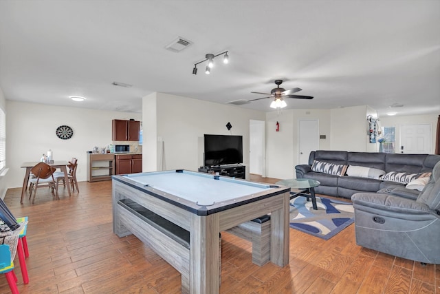 playroom featuring ceiling fan, billiards, and light wood-type flooring