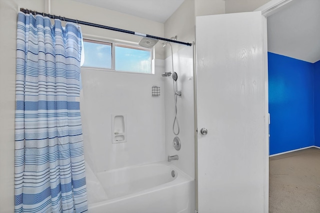 bathroom with shower / tub combo