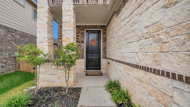 view of property entrance