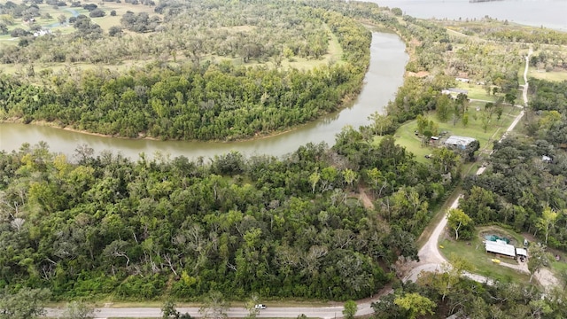 226 River Rd, Angleton, TX 77515