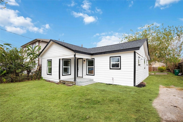 view of front of house with a front yard