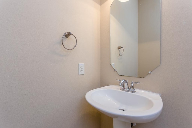 bathroom with sink