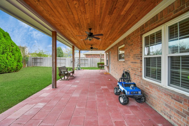 view of patio featuring ceiling fan