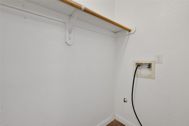 laundry room with washer hookup