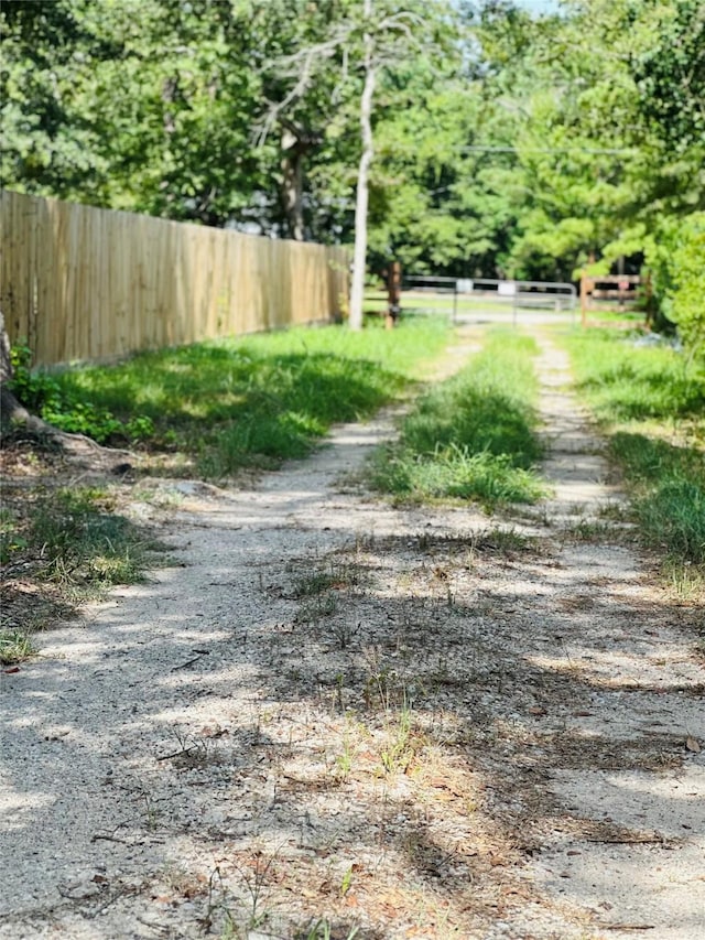 18974 Oak Hill Ln, Porter, TX 77365