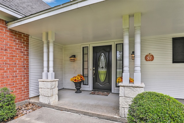 property entrance with a porch