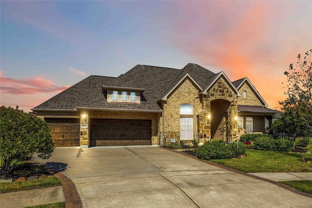 view of front of house featuring a garage