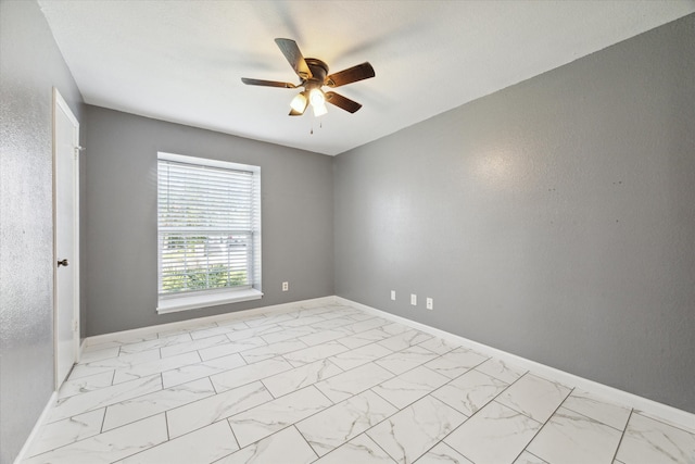 empty room with ceiling fan