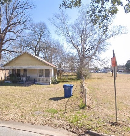 836 7th St, Hempstead, TX 77445 - photo 5