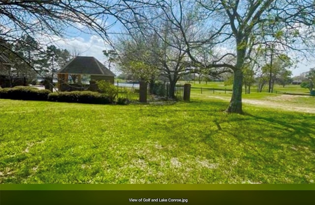 Listing photo 2 for 127 Brookgreen Cir S, Montgomery TX 77356