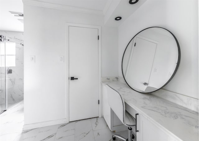 bathroom featuring crown molding