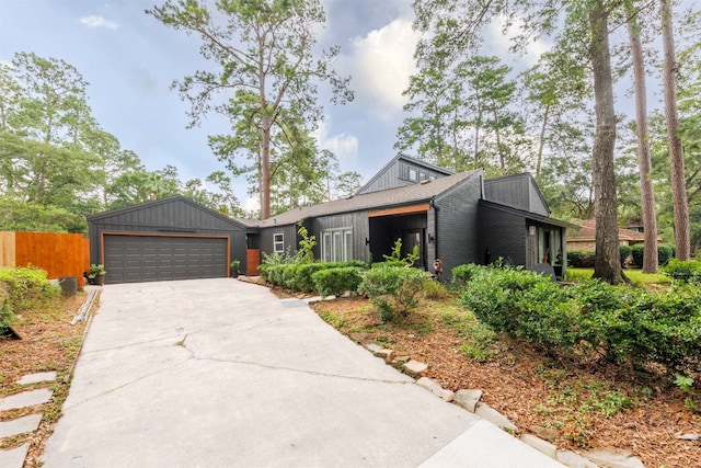 view of front facade with a garage