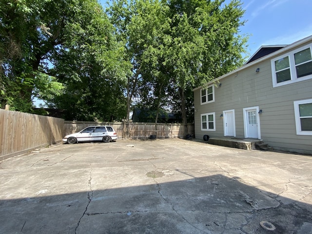 5331 Bell St, Houston, TX 77023 - exterior space