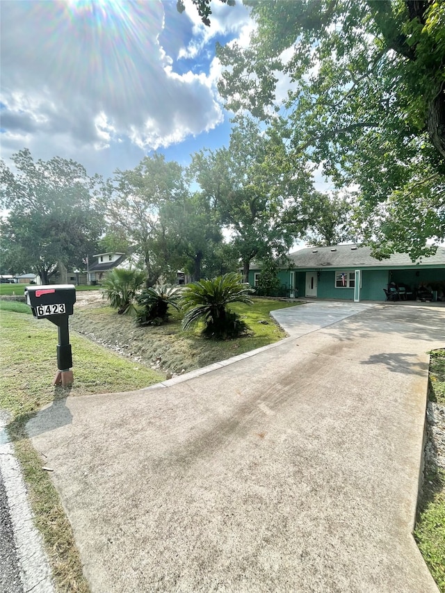 view of front of house