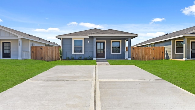 view of front of home with a front yard