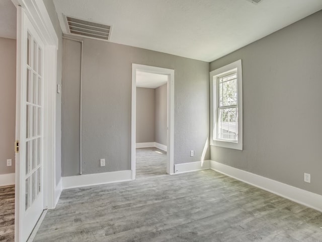 empty room featuring light hardwood / wood-style flooring