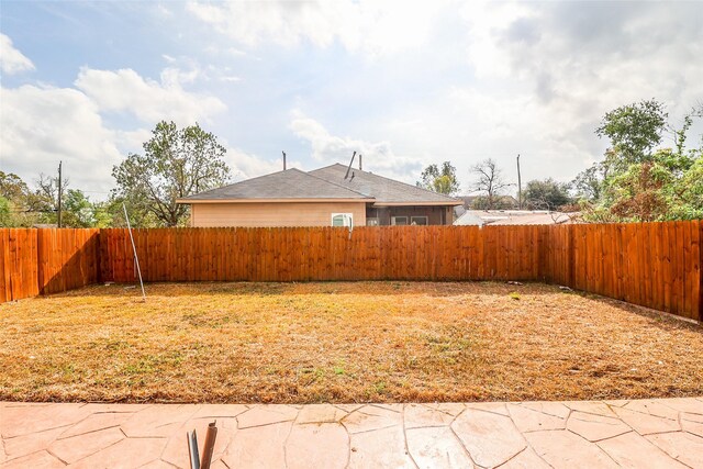 4508 Clover St, Houston, TX 77051 - view of yard
