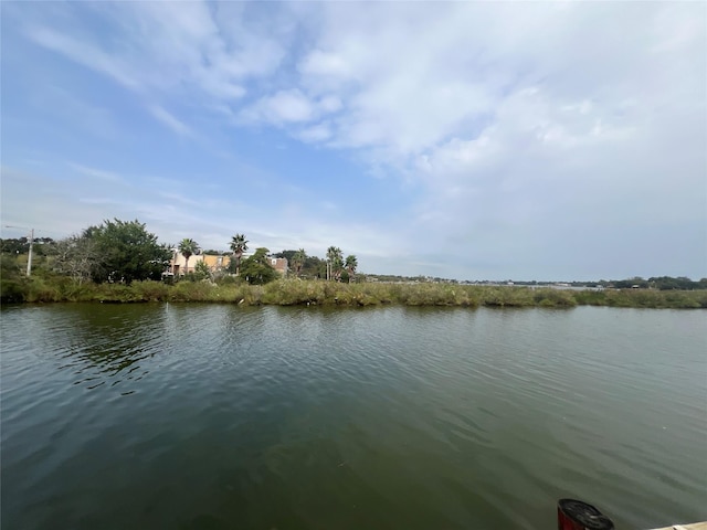 15 Cmdr Runco Ln, Seabrook, TX 77586