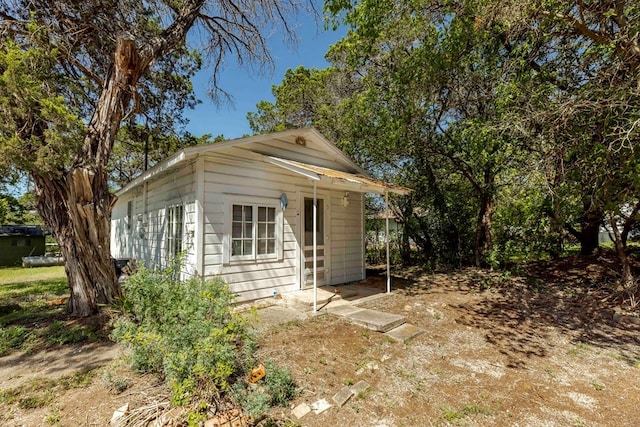 view of outdoor structure