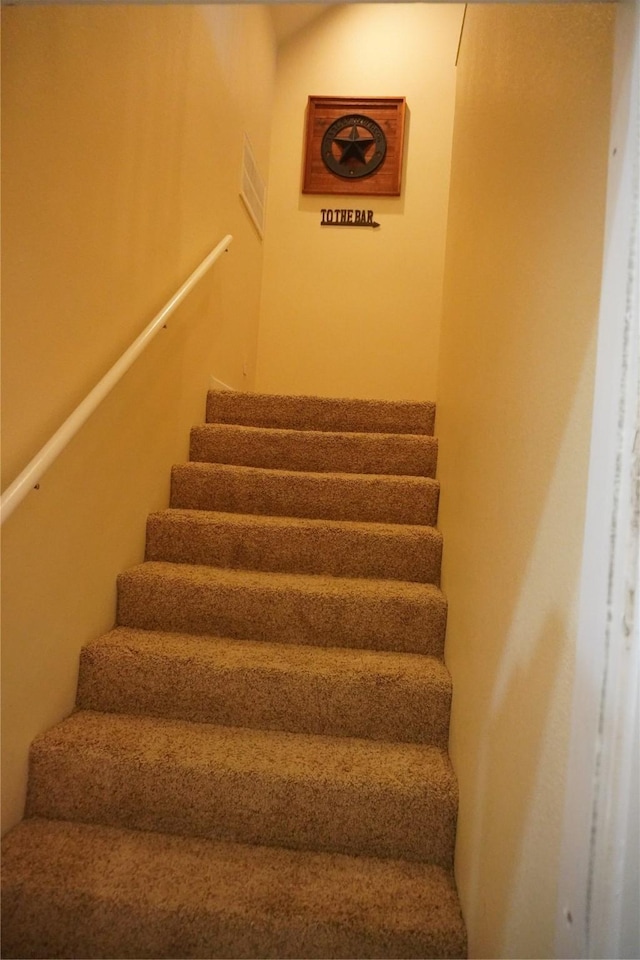6016 Fm 2720, Maxwell, TX 78656 - view of staircase