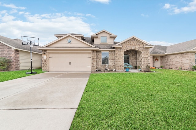 view of front facade with a garage and a front lawn