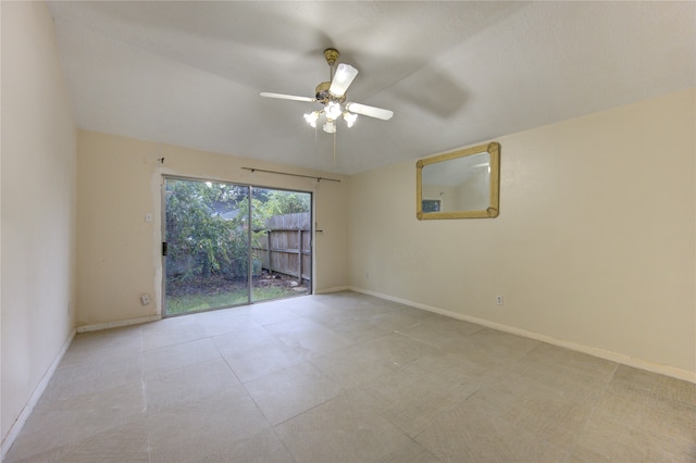 unfurnished room featuring ceiling fan