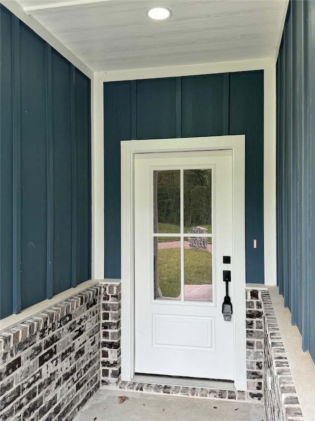 view of doorway to property