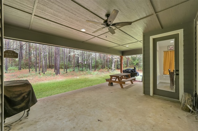 view of patio featuring a grill and ceiling fan