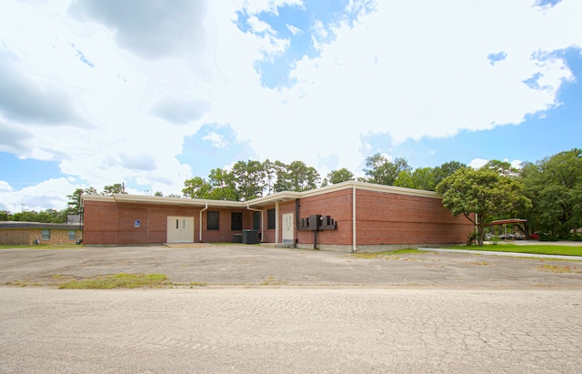 view of ranch-style home