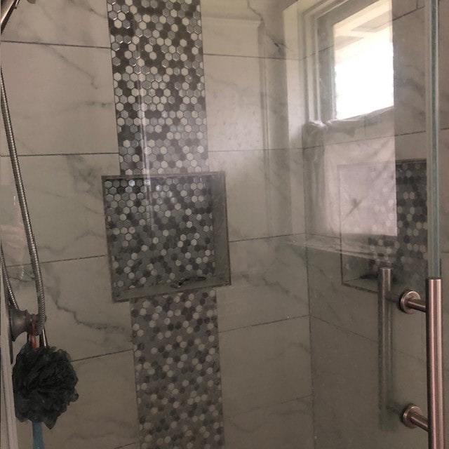 bathroom with walk in shower