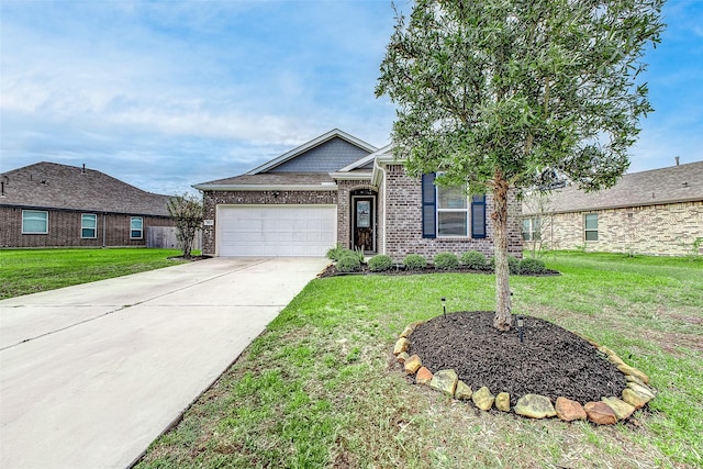 view of front facade featuring a garage and a front lawn