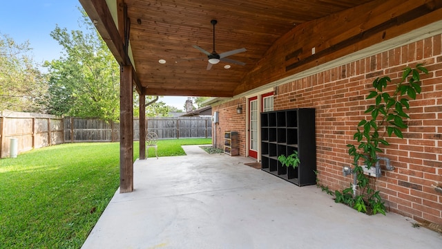 view of patio featuring ceiling fan