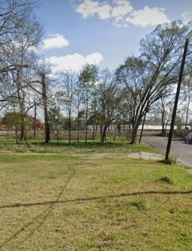 2604 Harrington St, Houston, TX 77026