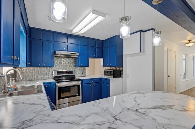 kitchen featuring blue cabinets, sink, backsplash, and stainless steel appliances