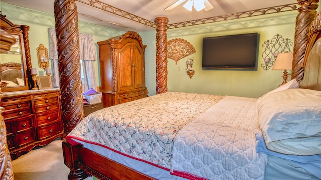 bedroom with carpet and ceiling fan