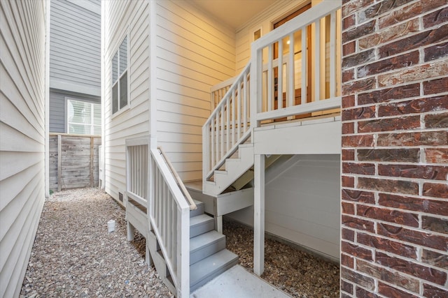 1033 W 17th St, Houston, TX 77008 - view of stairway