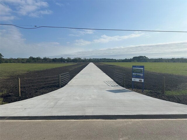 16422 Adlong School Rd, Crosby, TX 77532