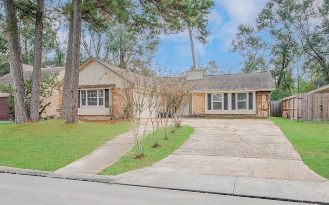 ranch-style house with a front yard