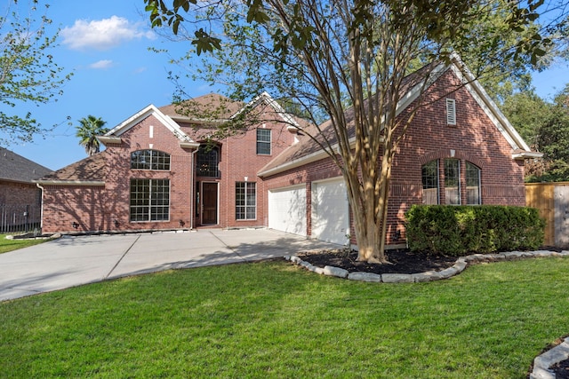 front of property featuring a front yard