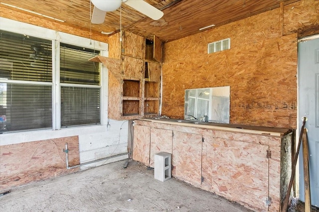 view of patio / terrace with ceiling fan