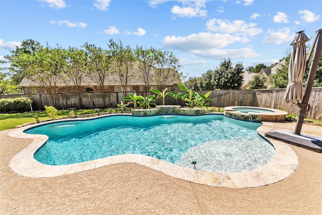 view of swimming pool featuring an in ground hot tub and pool water feature