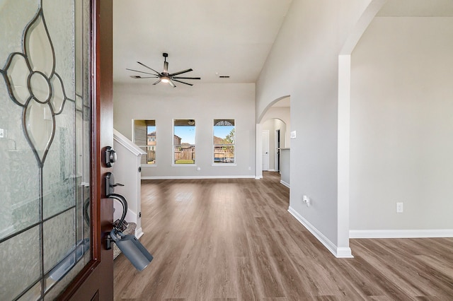 entrance foyer featuring hardwood / wood-style floors and ceiling fan