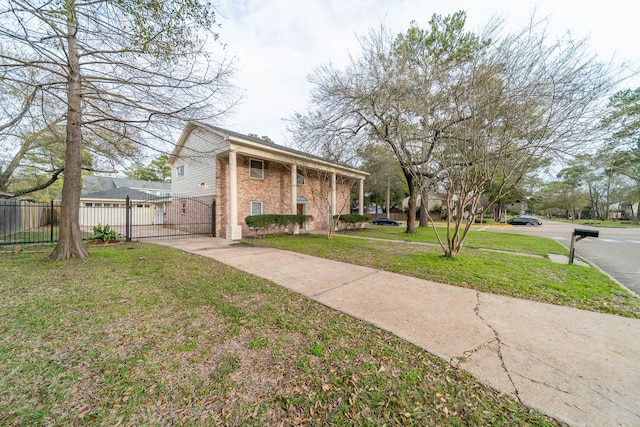 view of front of house with a front yard