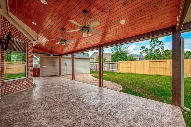 view of patio featuring ceiling fan