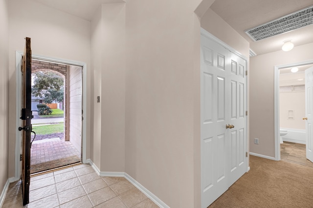 view of tiled entryway